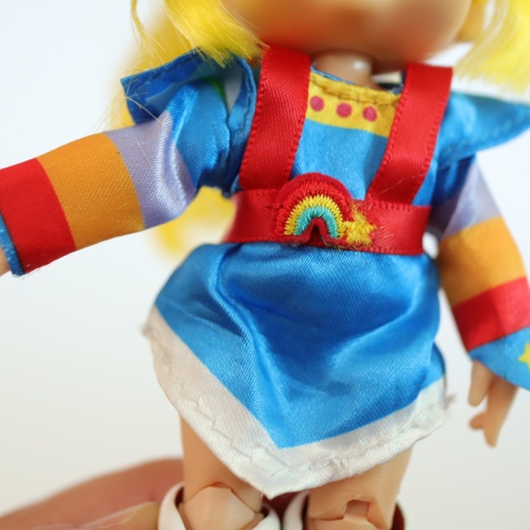 The Rainbow Brite 5.5inch Poseable Fashion Doll - Picture 6 of 8